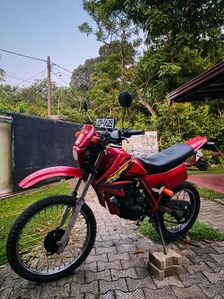 Honda XLR 125 1991