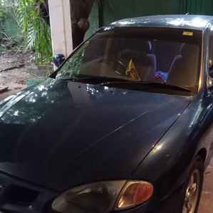 Hyundai Elantra 1999 - Image 2