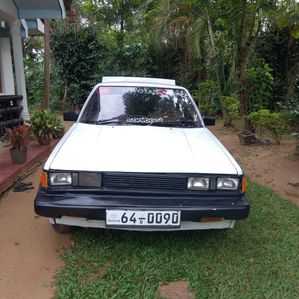 Toyota Corona 1981 - Image 2
