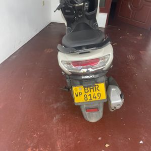 Suzuki Burgman 125 2019 - Image 3