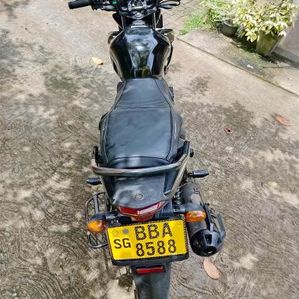 Yamaha SZ-RR 2013 - Image 2