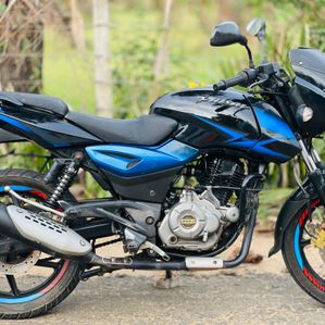Bajaj Pulsar 150 2018 - Image 2