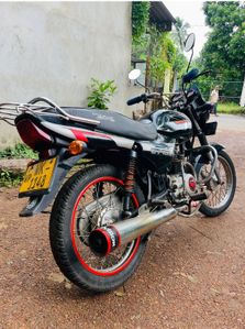 Bajaj CT100 2011