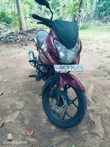 Bajaj Discover 2016