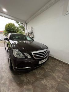 Mercedes Benz E200 Avantgarde 2011