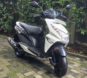 Honda Dio White 2017