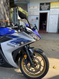 Yamaha YZF-R3 2018