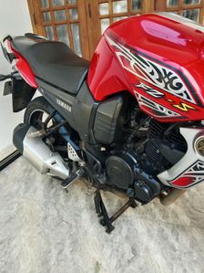 Yamaha FZ S 2014
