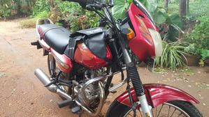 Bajaj Caliber 2004