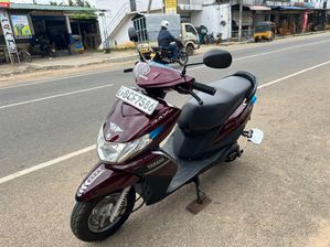 Yamaha Ray Z 2016