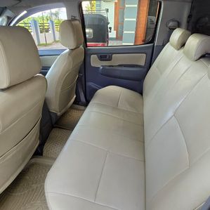 Toyota Hilux Vigo 2010 - Image 3