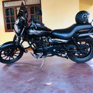 Bajaj Avenger Street 2020 - Image 2