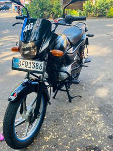 Bajaj Platina 100 2017