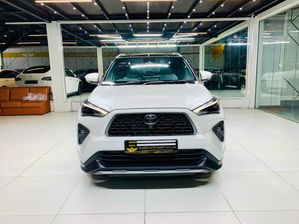Toyota Yaris CROSS HEV PREMIUM 2025