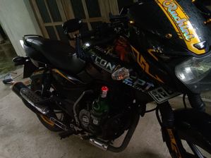 Bajaj Pulsar 150 2017