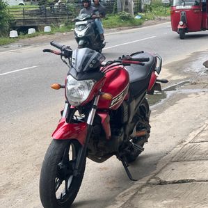 Yamaha FZ V1 2014 - Image 3