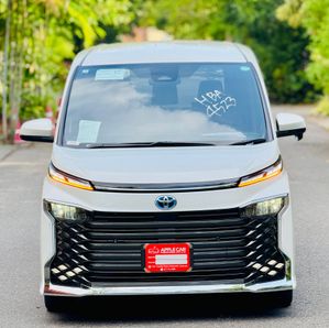 Toyota Voxy SZ Executive Launch 2024