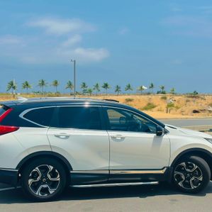 Honda CRV 7 Seater Sun Roof 2018 - Image 3
