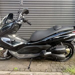 Honda PCX 125 2010 - Image 3