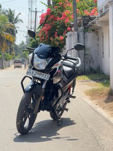 Hero CBZ Xtrime 2012