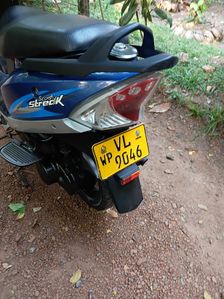 TVS Streak 2010
