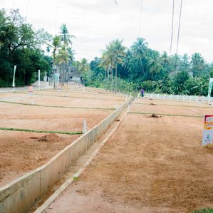 Land for sale in yakkala city - Image 3