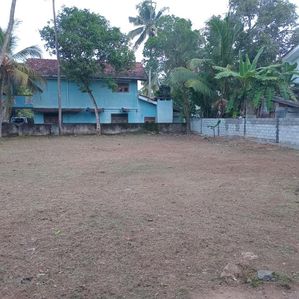 මාතර සුජාතා, රාහුල පාසල් සිමාවෙන් ඉඩමක් - Image 3