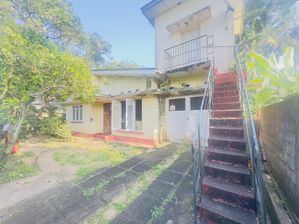 (DL488) 20 P Land With House For Sale in Mount Lavinia