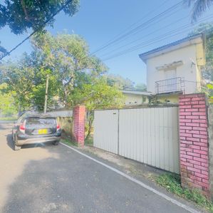 (DL488) 20 P Land With House For Sale in Mount Lavinia - Image 3