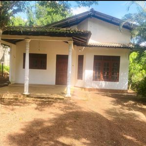 පානදුර පර්චස් විසි දෙකක ඉඩම සහිත අංග සම්පූර්ණ නිවසක් විකිණීමට - Image 2