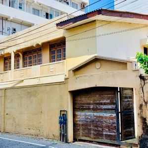 14.61 perches Land For Sale in Colombo 04 Prime Location - Image 2