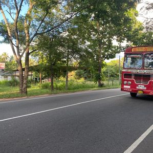 වාරියපොල - කුරුණෑගල පාරට මුහුණළා P69 ක් - Image 3