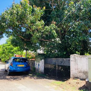 Bare land for sale off Vajira Road Colombo 5 - Image 2