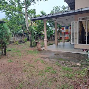 Valuable Land with House for Sale Pannipitiya - Image 3