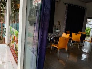 Land with Coffee Shop for Sale Arachchikattuwa