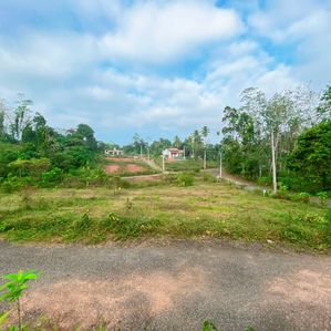 පර්චස් 10 ඉඩම් කැබලි දෙකක් විකිණීමට Homagama Kiriwaththuduwa - Image 2